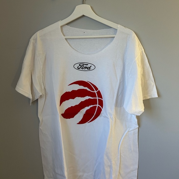 Oversized Raptors T-Shirt - Picture 1 of 2